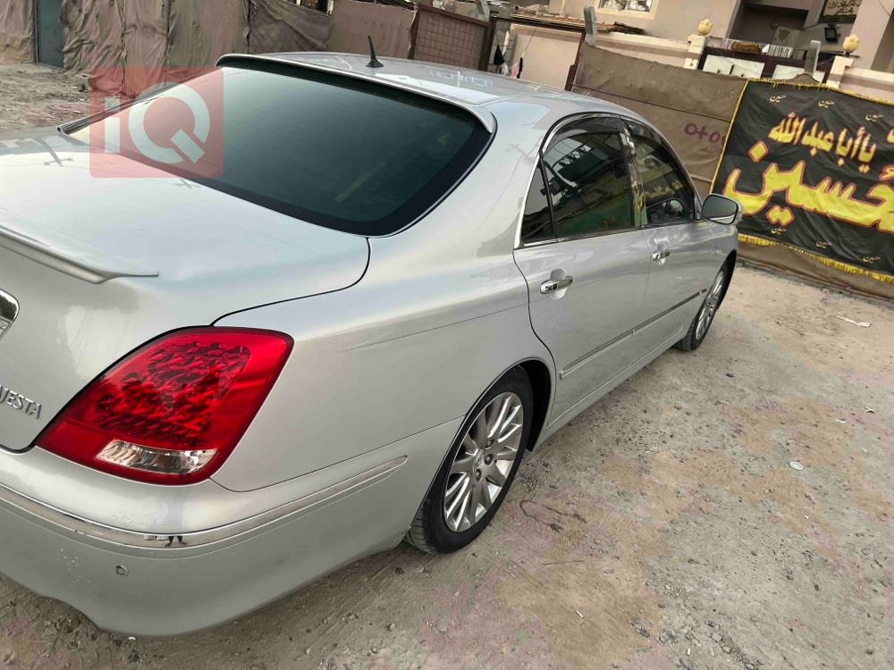 تويوتا كراون